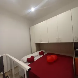 https://la-piccola-dimora.barihotels.org